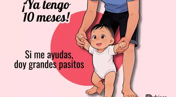 Un bebé de 10 meses, con ayuda, da sus primeros grandes pasitos. ¡Qué emoción!